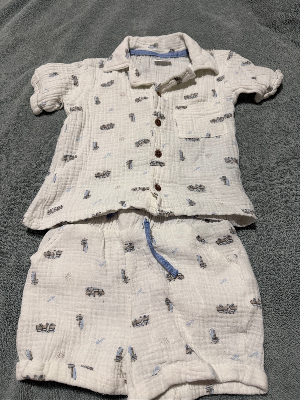 Kids White & Light Blue Gauze Pajama Set - Soft Button-Front